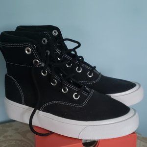 Converse Black High Tops, size 6.5 (NWOT)